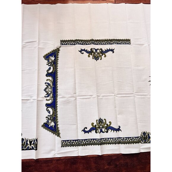 Indonesian Batik Fabric 41.5" x4 Yards cream color background dragon flora motif - Picture 5 of 14